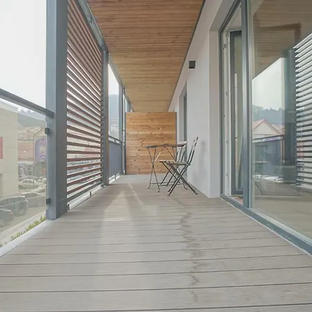 Апартаменти Cn2i Luxury Accommodation/arte *